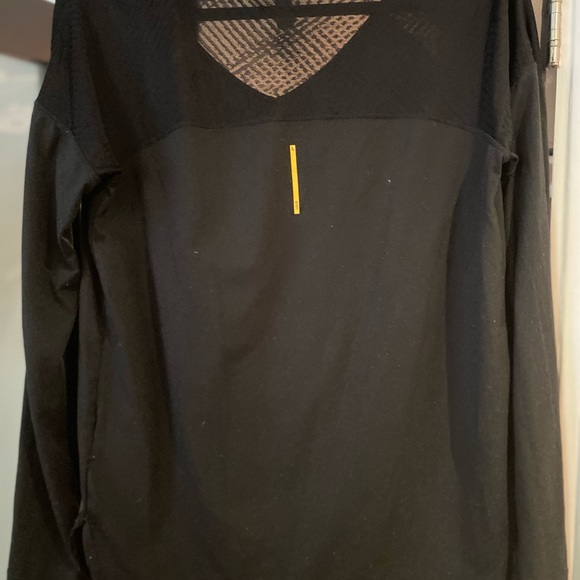 Lole long sleeve sports top Medium - Picture 2 of 4